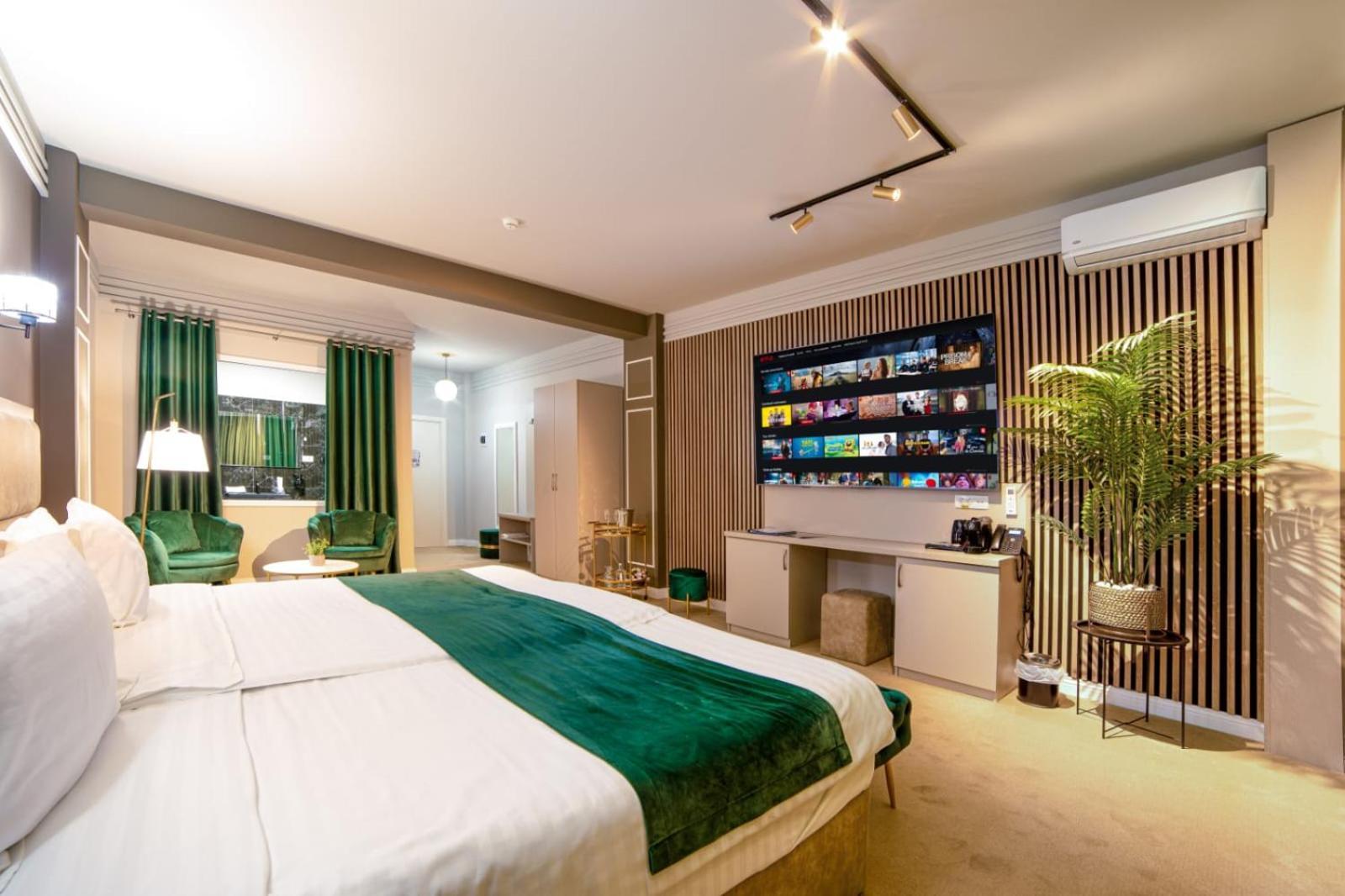 Hotel Nordic Twins & Wellness Radauti Luaran gambar
